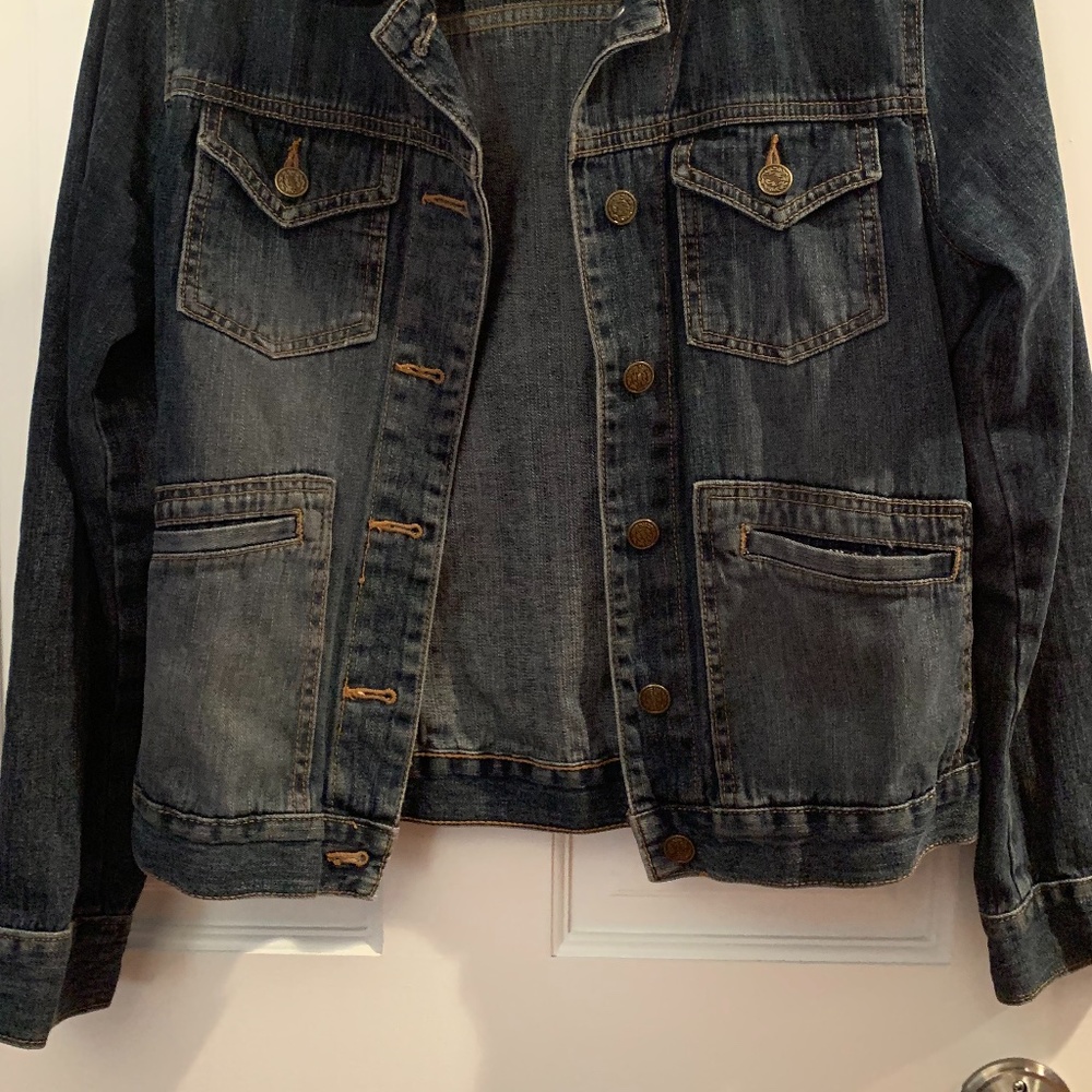 BDG Jean Jacket - Picture 2 of 3